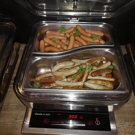 Otel Dormero Hannover-langenhagen Airport 4*