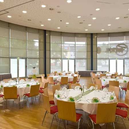 Hotel Dormero Hannover-langenhagen Airport 4*
