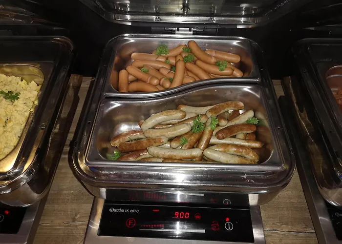 Hotel Dormero Hannover-langenhagen Airport 4*