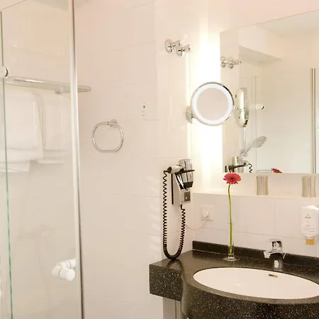 Dormero Hannover-langenhagen Airport Hotell